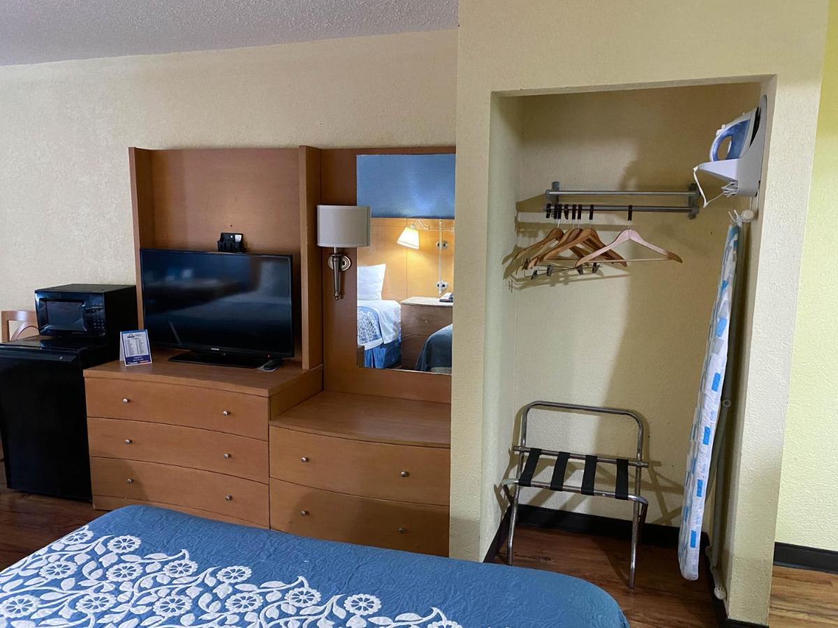 Motel 6 Savannah Ga Gateway & I95 Exterior photo