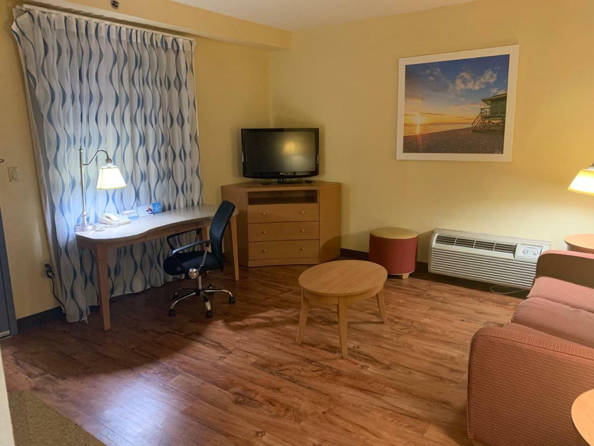 Motel 6 Savannah Ga Gateway & I95 Exterior photo
