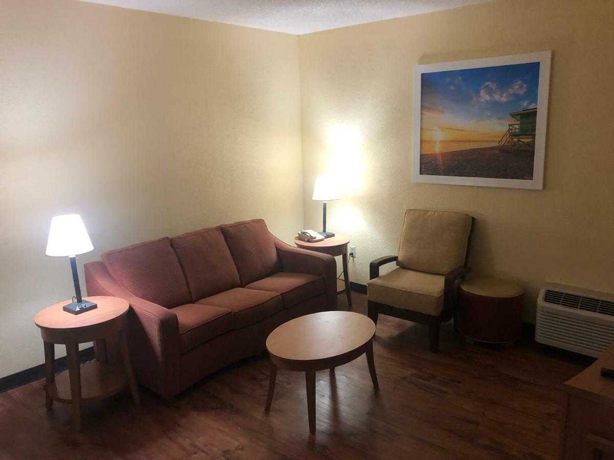 Motel 6 Savannah Ga Gateway & I95 Exterior photo